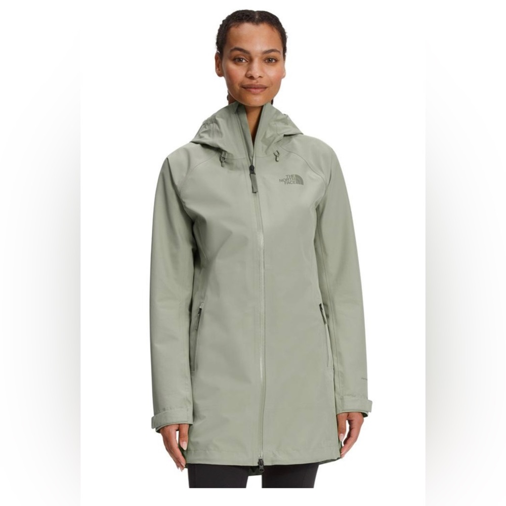 The North Face Women’s Dryzzle FUTURELIGHT Parka; Tea Green; Size Medium